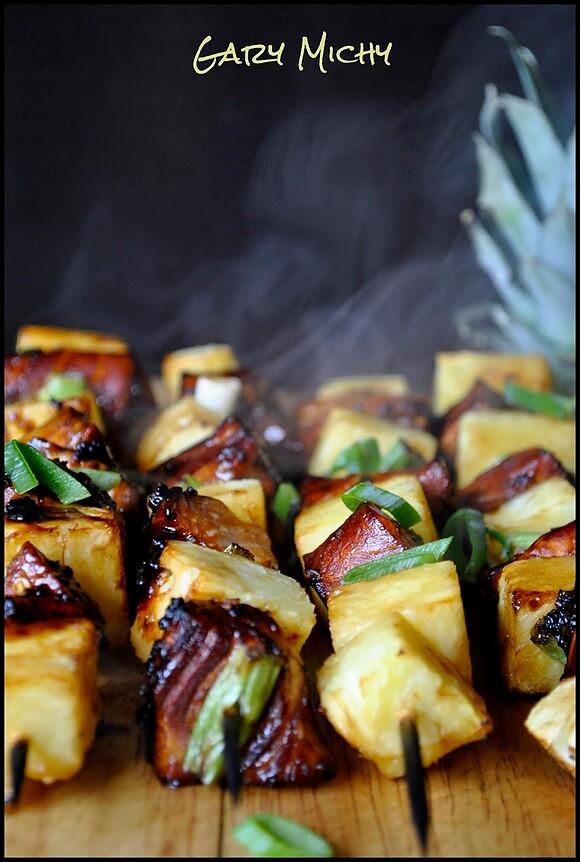 Szaszłyki z łososiem teriyaki i ananasem