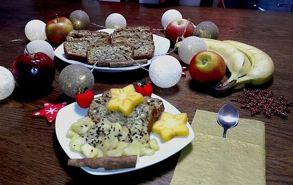Chlebek bananowy z cynamonem