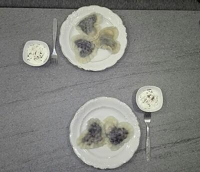 Borówkowe pierogi serduszka