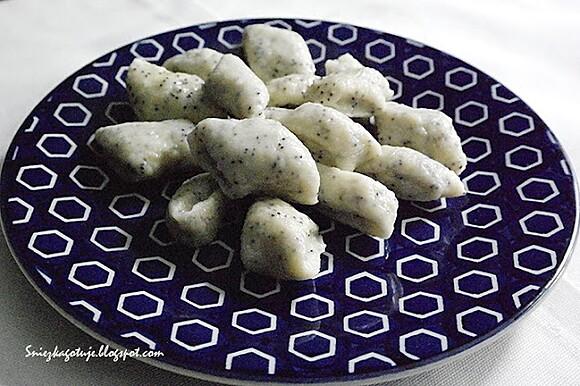 Pierogi leniwe z makiem – słowacka wersja słynnych pierogów