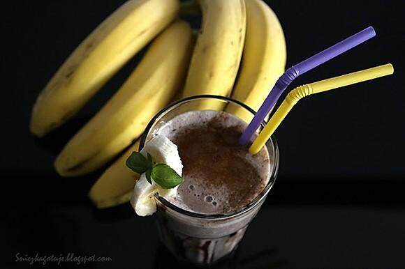 Bananowy koktajl mleczny