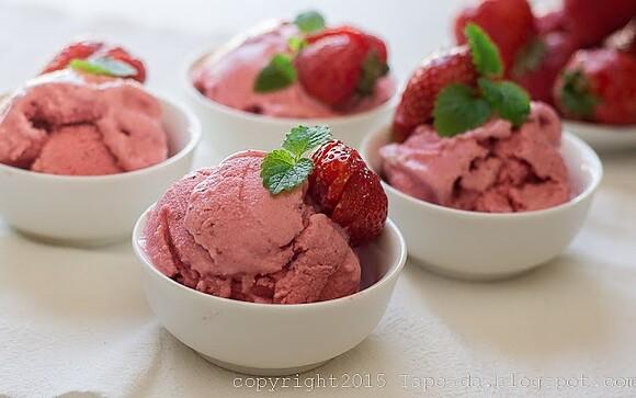 Ekspresowe lody jogurtowe