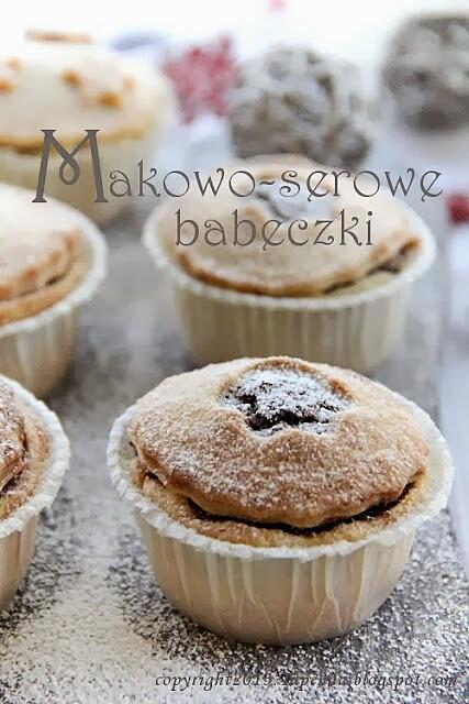 Kruche babeczki makowo-serowe