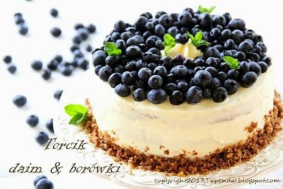 Torcik daim z borówkami