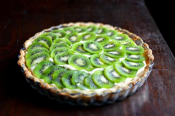 Deszczowa tarta bezglutenowa z kiwi
