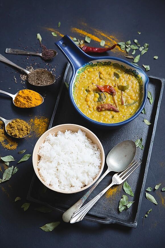 Curry z soczewicą i mlekiem kokosowym