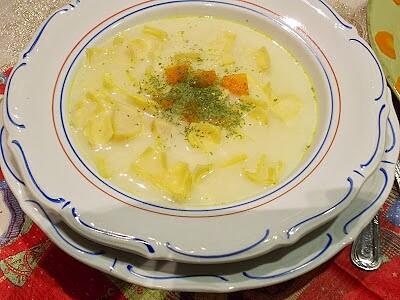 Zupa rybna z karpia z łazankami