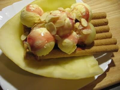 Lody waniliowe z melonem na tratwie