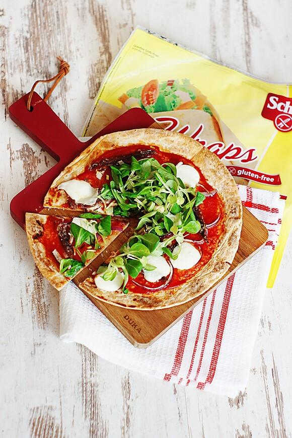 Bezglutenowa pizza na wrapie