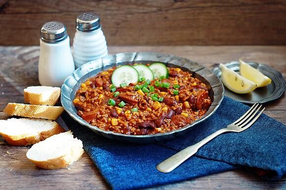 Chili con carne z chorizo i czekoladą