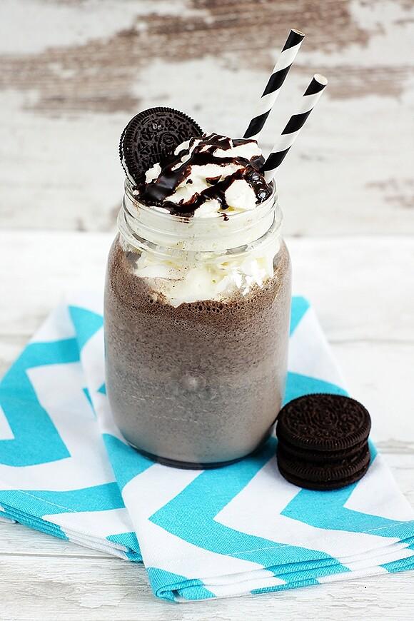 Czekoladowy shake Oreo