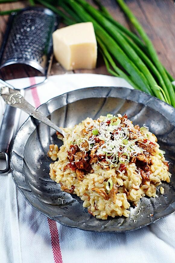 Risotto z kurkami i suszonymi pomidorami