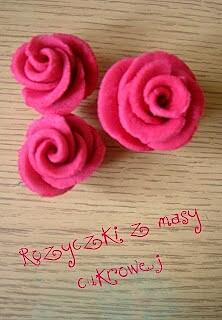 Masa cukrowa na róże i kokardki do tortów