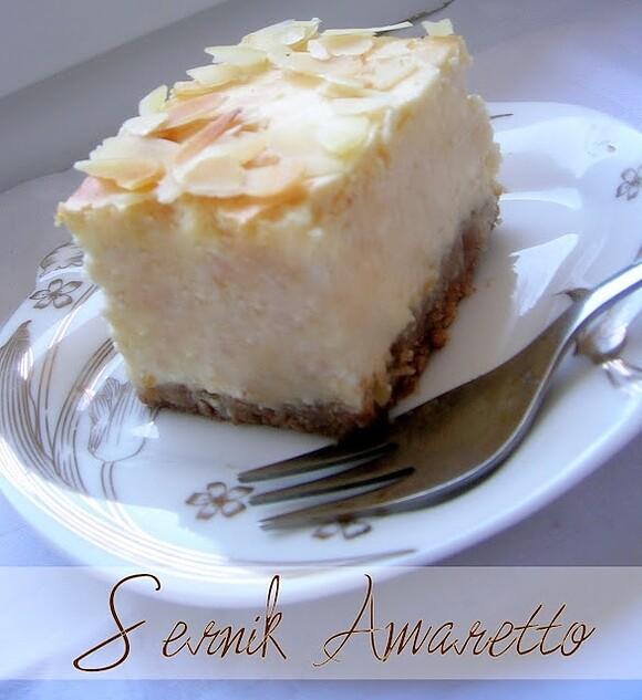 Sernik amaretto