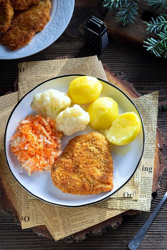 Piersi z kurczaka w panierce parmezanowej