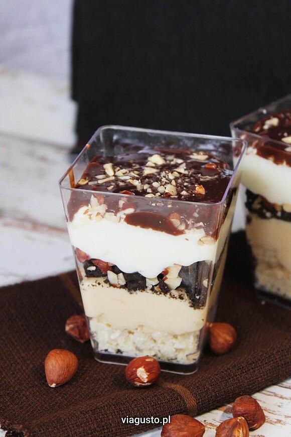 Deserek z mascarpone w pucharku
