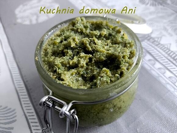 Klasyczne pesto z bazylii
