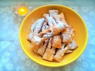 Domowe faworki krok po kroku