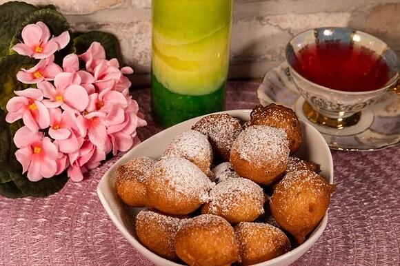 Małe pączki z serka homogenizowanego
