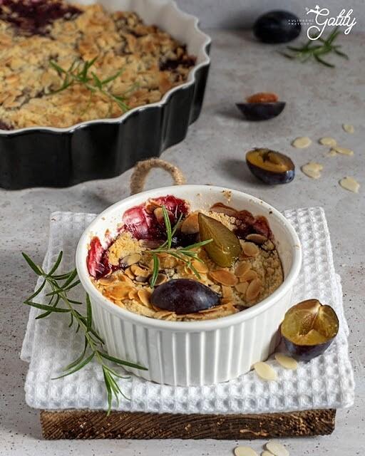 Crumble śliwkowo-gruszkowy