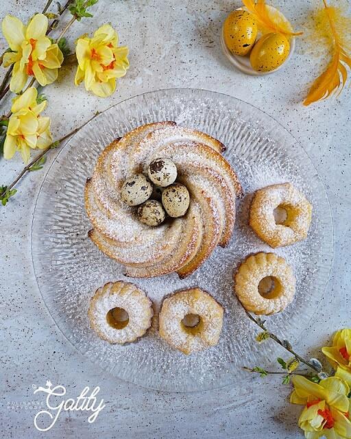 Babka limonkowa