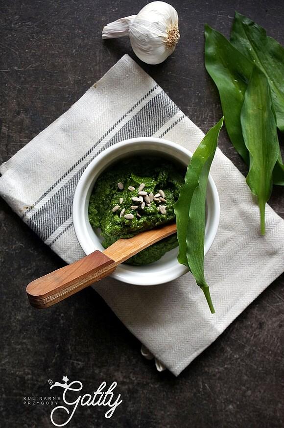 Pesto z czosnku niedźwiedziego