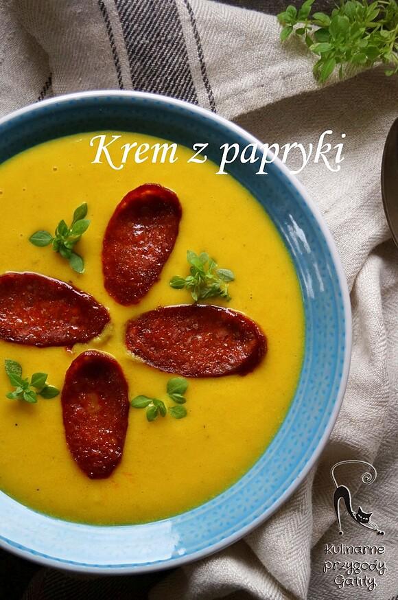 Krem z papryki z chorizo