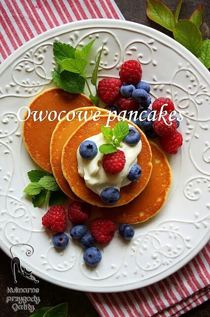 Pancakes z borówkami amerykańskimi