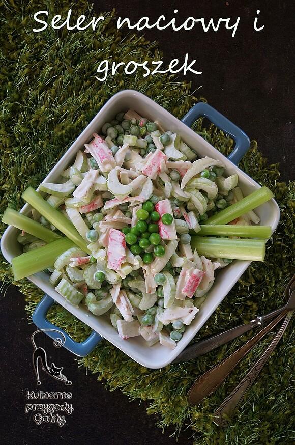 Sałatka z selera naciowego i surimi na karnawałową imprezę