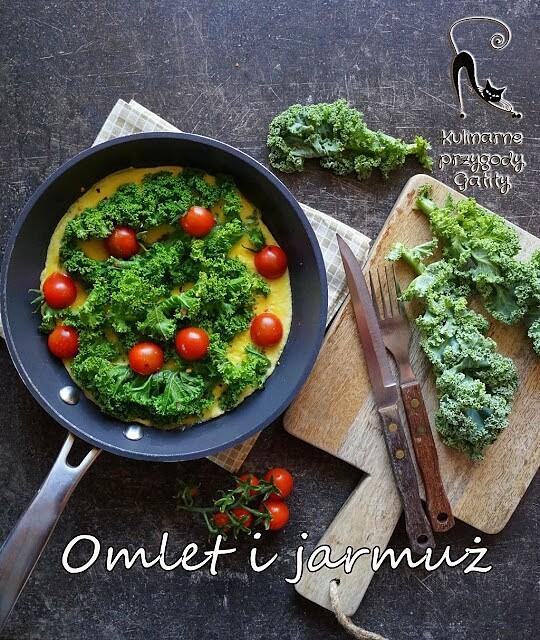 Omlet z jarmużem