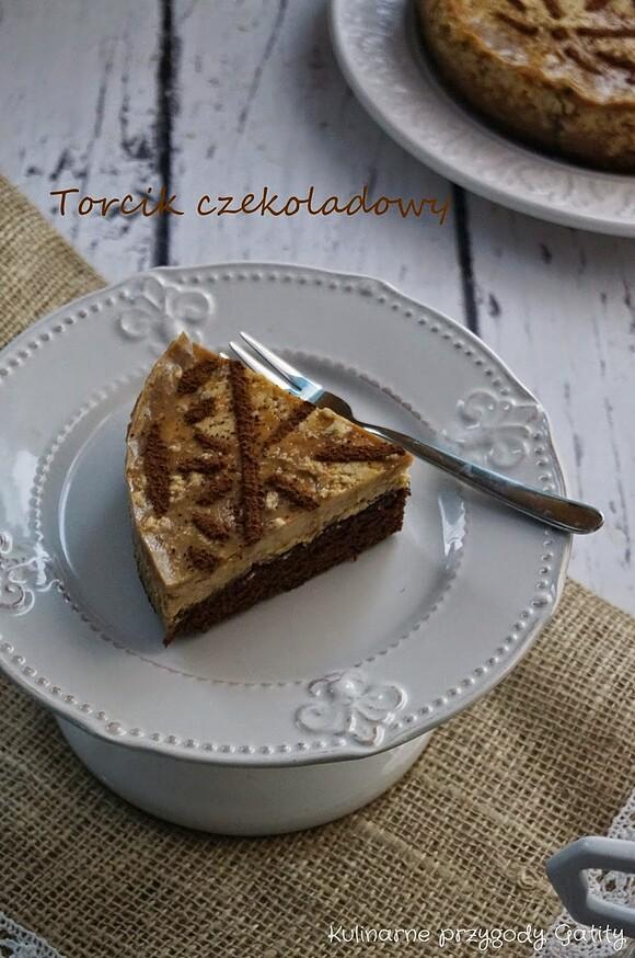 Torcik czekoladowy z kawowym kremem