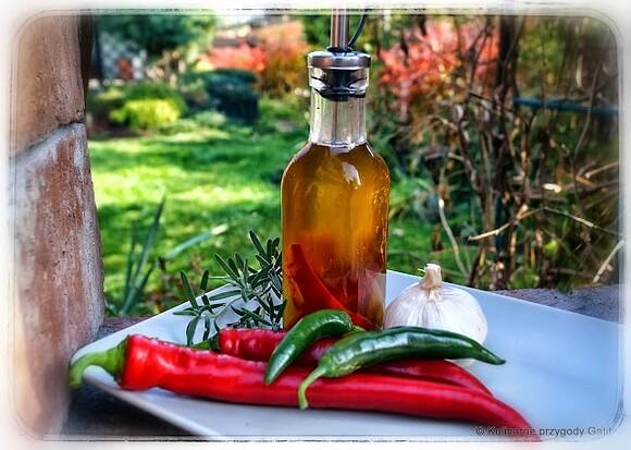 Aromatyzowany olej chili z czosnkiem