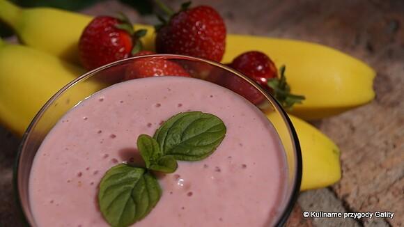 Smoothie truskawkowo-bananowe