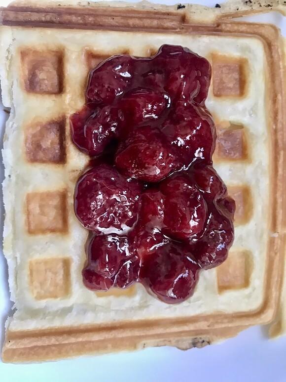 Szybkie gofry z ciasta francuskiego