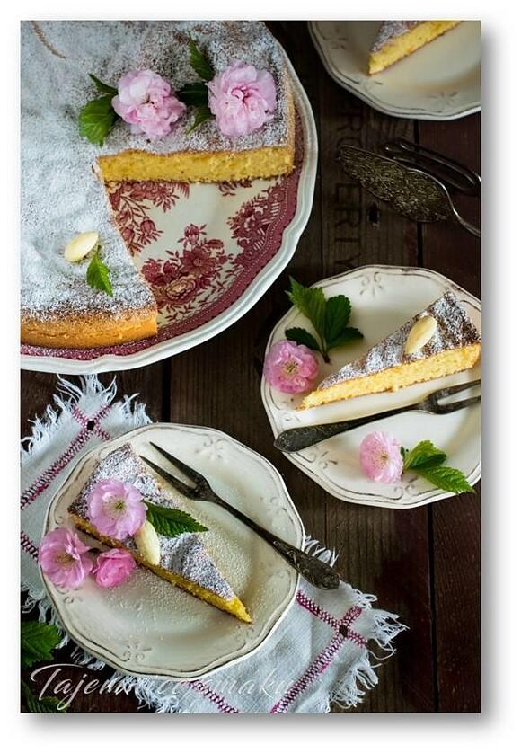 Migdałowe ciasto Tarta de Santiago