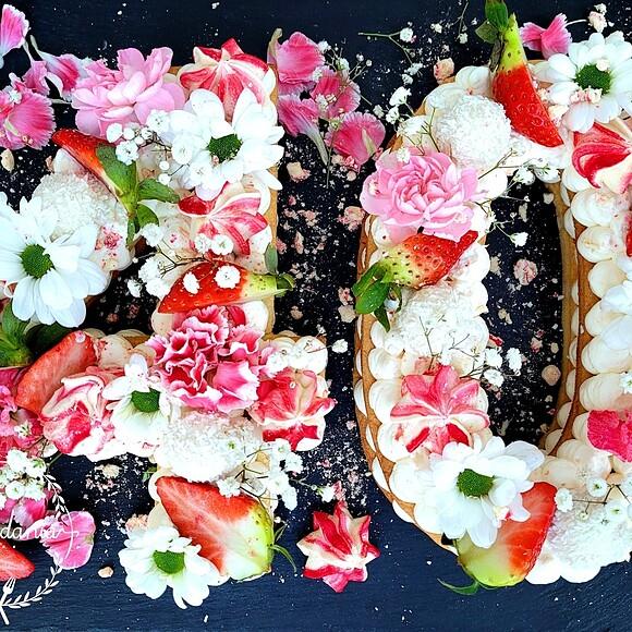 Number cake – tort w kształcie cyfry z ciasta kruchego