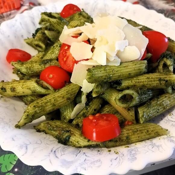 Makaron z pesto jarmużowym
