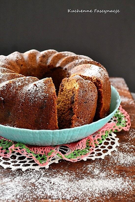 Babka kawowa z czekoladą