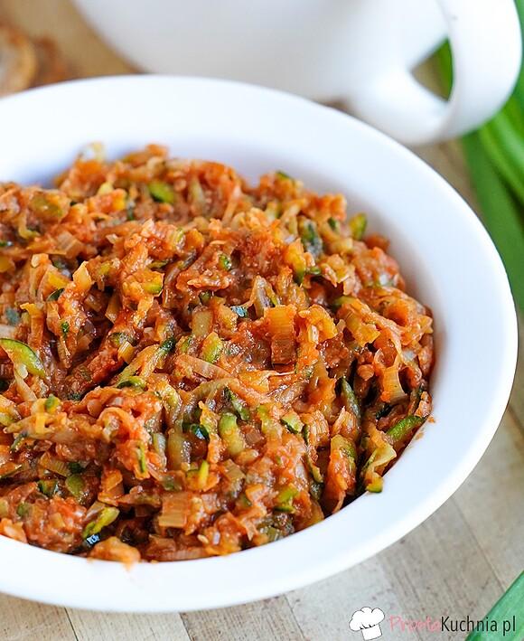 Pasta kanapkowa z cukinią i parmezanem