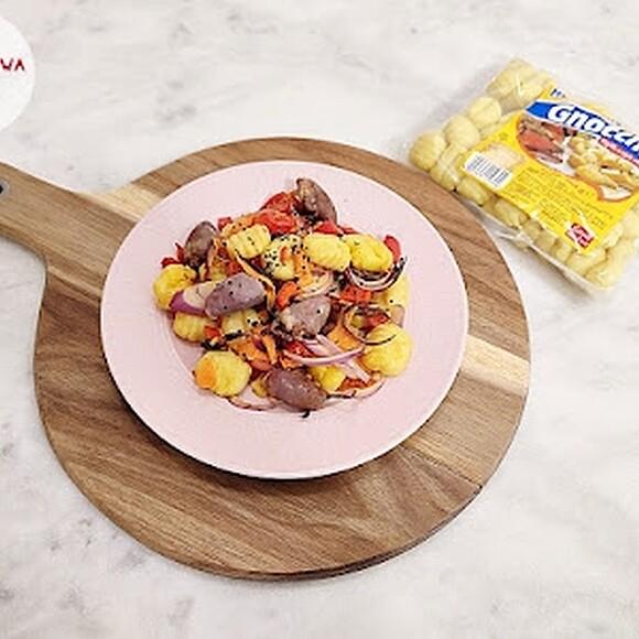 Serca drobiowe z czerwoną papryką i gnocchi smażone w air fryerze