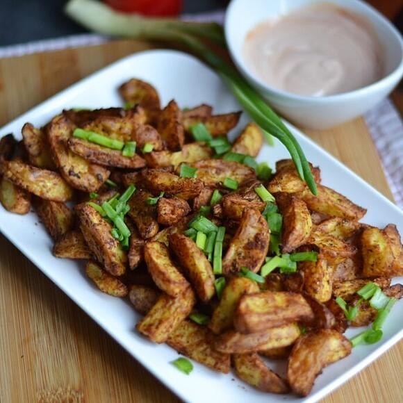 Łódeczki ziemniaczane w frytkownicy beztłuszczowej