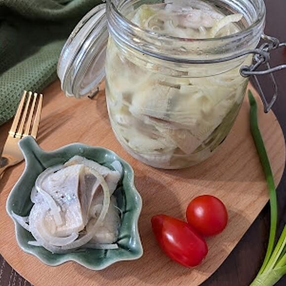Śledzie w oleju