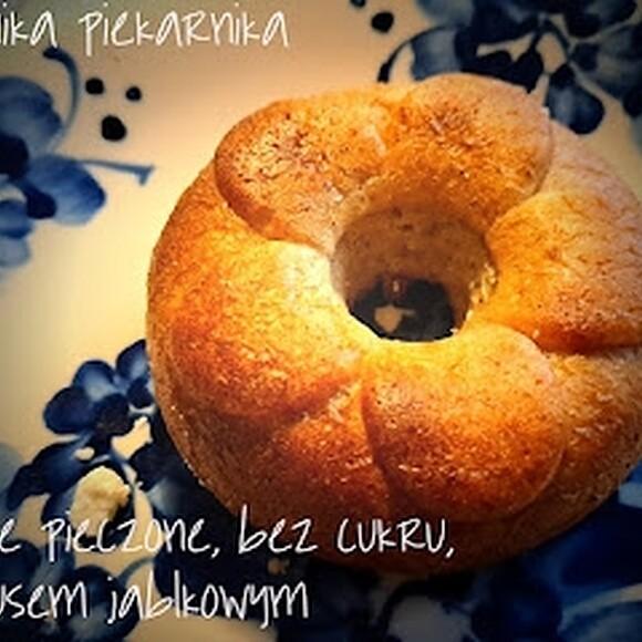 Bajgle pieczone bez cukru z musem jabłkowym