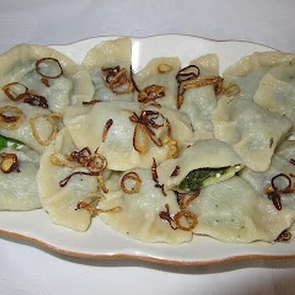Pierogi ze szpinakiem i serem feta