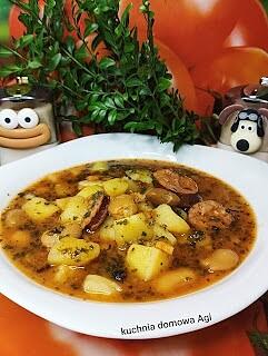 Zupa fasolowa z fasolki po bretońsku