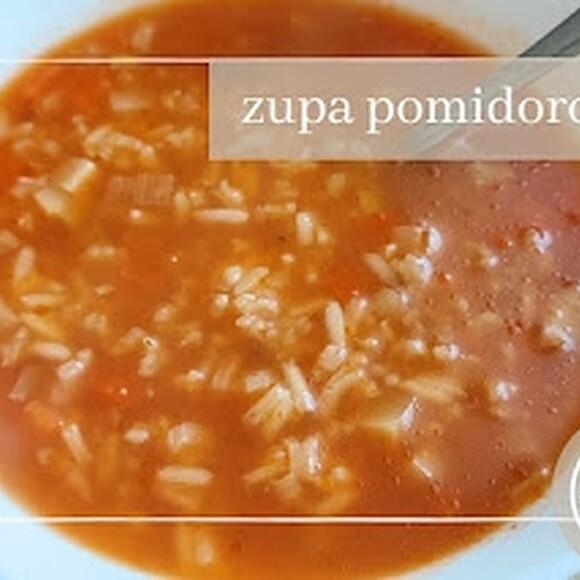 Sycąca zupa pomidorowa z ryżem