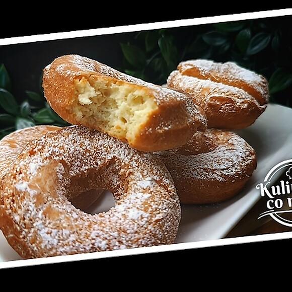 Szybkie Donuty na Śmietanie