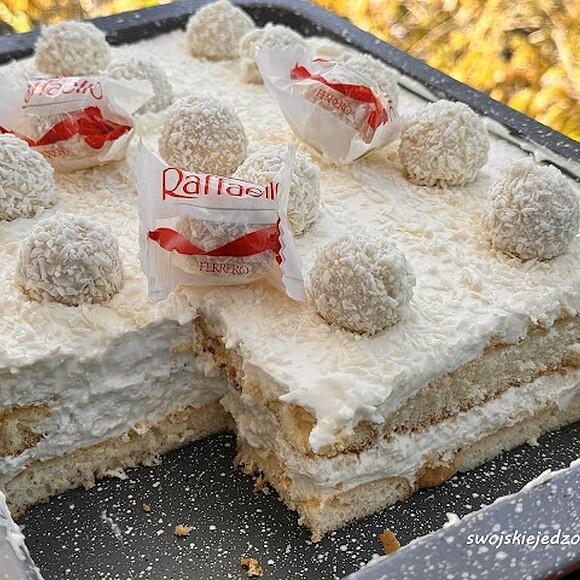 Tiramisu Raffaello