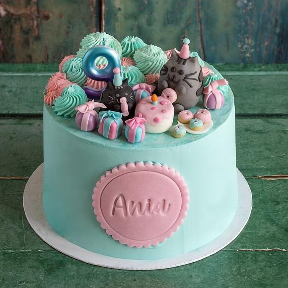 Tort Pusheen