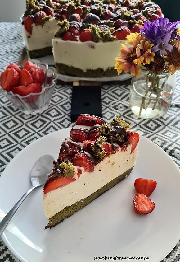 Dubajski sernik na zimno z czekoladą i pistacjami